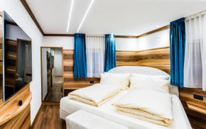 Гостиница Apartments Villa Venezia Luxury  Ортизеи